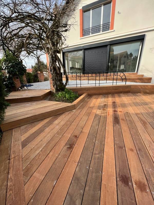 Amenagement de terrasse en bois à Toulouse